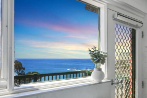 The Blue Whale - Sea View Apartment, Eden
